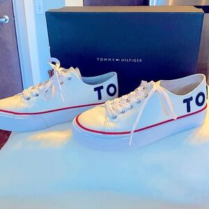 Tommy Hilfiger Women Sneakers with Original Box.